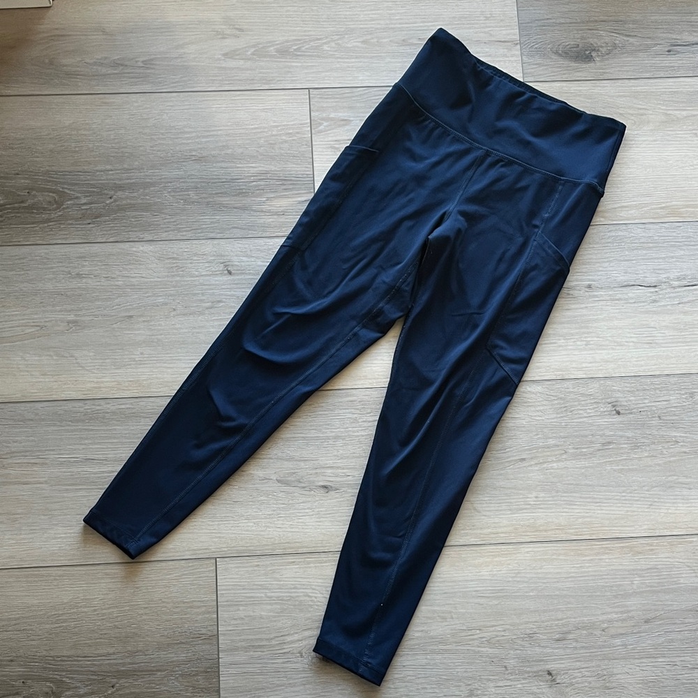 👗 AE Pocket Legging Navy M